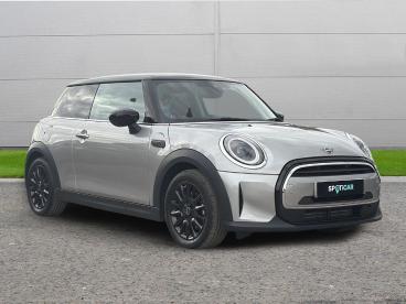 SPOTICAR Mini Hatch 1.5 Cooper Classic Steptronic Euro 6 (s/s) 3dr Used Car - Saloon Petrol Silver - Selby - 1200634470_1