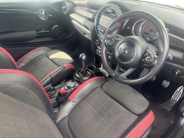 SPOTICAR Mini Hatch 2.0 John Cooper Works Euro 6 (s/s) 3dr Used Car - Saloon Petrol Black - Derby - 1200635317_5
