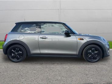 SPOTICAR Mini Hatch 1.5 Cooper Euro 6 (s/s) 3dr Used Car - Saloon Petrol Silver - Selby - 1200640571_4