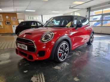 SPOTICAR Mini Hatch 2.0 John Cooper Works Euro 6 (s/s) 3dr Used Car - Saloon Petrol Red - Blairgowrie - 1200641416_3