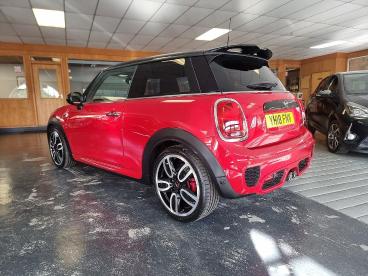 SPOTICAR Mini Hatch 2.0 John Cooper Works Euro 6 (s/s) 3dr Used Car - Saloon Petrol Red - Blairgowrie - 1200641416_4
