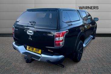 SPOTICAR Mitsubishi L200 2.4 Di-d Dc Barbarian 4wd Euro 6 4dr Used Car - Commercial Vehicle Diesel Black - Tewkesbury - 1200594119_4