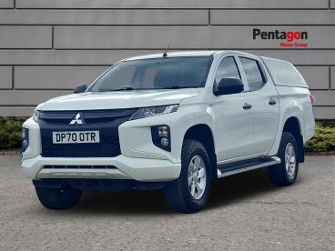 SPOTICAR Mitsubishi L200 2.2 Di-d Dc 4life 4wd Euro 6 (s/s) 4dr Used Car - Commercial Vehicle Diesel White - Burton-on-trent - 1200632391_3