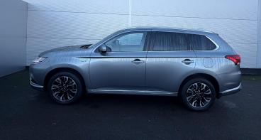 SPOTICAR Mitsubishi Outlander 2.0h 12kwh 4h Cvt 4wd Euro 6 (s/s) 5dr Used Car - Suv Plug-in Hybrid Grey - Darlington - 1200559744_4