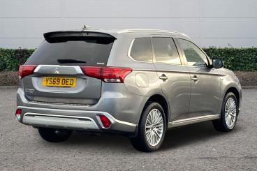 SPOTICAR Mitsubishi Outlander 2.4h Twinmotor 13.8kwh Design Cvt 4wd Euro 6 (s/s) Used Car - Suv Plug-in Hybrid Grey - Cannock - 1200566467_4