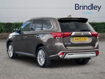 SPOTICAR Mitsubishi Outlander 2.4h Twinmotor 13.8kwh Dynamic Cvt 4wd Euro 6 (s/s Used Car - Suv Plug-in Hybrid Brown - Cannock - 1200602302_3