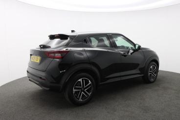 SPOTICAR Nissan Juke 1.0 Dig-t N-connecta Dct Auto Euro 6 (s/s) 5dr Used Car - Suv Petrol Black - Truro - 1200505962_3
