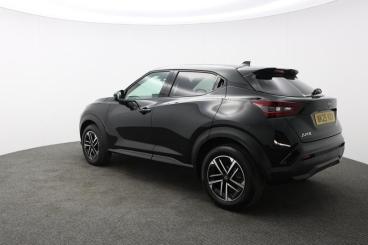 SPOTICAR Nissan Juke 1.0 Dig-t N-connecta Dct Auto Euro 6 (s/s) 5dr Used Car - Suv Petrol Black - Truro - 1200505962_5