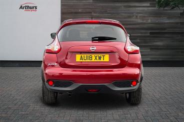 SPOTICAR Nissan Juke 1.6 N-connecta Xtron Euro 6 5dr Used Car - Suv Petrol Red - Wrexham - 1200529630_4