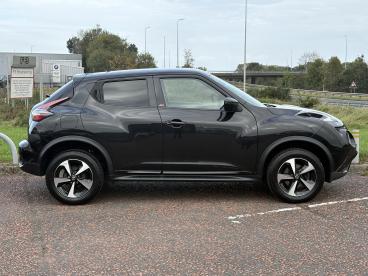 SPOTICAR Nissan Juke 1.6 Bose Personal Edition Euro 6 5dr Used Car - Suv Petrol Black - Portadown - 1200550348_4