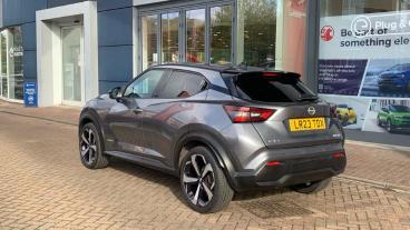SPOTICAR Nissan Juke 1.6 Tekna Auto Euro 6 5dr Used Car - Suv Hybrid Grey - London - 1200553368_5