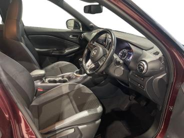 SPOTICAR Nissan Juke 1.0 Dig-t 114 N-connecta 5dr Used Car - Suv Petrol Red - Bridgend - 1200557113_3
