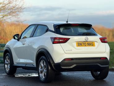 SPOTICAR Nissan Juke 1.0 Dig-t Acenta Dct Auto Euro 6 (s/s) 5dr Used Car - Suv Petrol White - Balsall Common - 1200563208_4