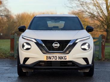 SPOTICAR Nissan Juke 1.0 Dig-t Acenta Dct Auto Euro 6 (s/s) 5dr Used Car - Suv Petrol White - Balsall Common - 1200563208_5