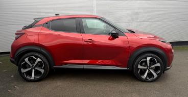 SPOTICAR Nissan Juke 1.0 Dig-t Tekna Euro 6 (s/s) 5dr Used Car - Suv Petrol Red - Darlington - 1200573911_4