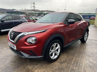 SPOTICAR Nissan Juke 1.0 Dig-t N-connecta Dct Auto Euro 6 (s/s) 5dr Used Car - Suv Petrol Red - Pontypridd - 1200580798_3