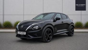 SPOTICAR Nissan Juke 1.6 Tekna Auto Euro 6 5dr Used Car - Suv Hybrid Black - Letchworth - 1200583019_3