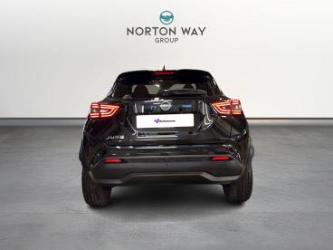SPOTICAR Nissan Juke 1.0 Dig-t N-connecta Euro 6 (s/s) 5dr Used Car - Suv Petrol Black - Letchworth - 1200584956_4