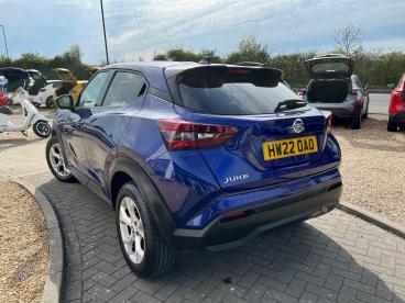 SPOTICAR Nissan Juke 1.0 Dig-t N-connecta Euro 6 (s/s) 5dr Used Car - Suv Petrol Blue - Ryde - 1200585915_5