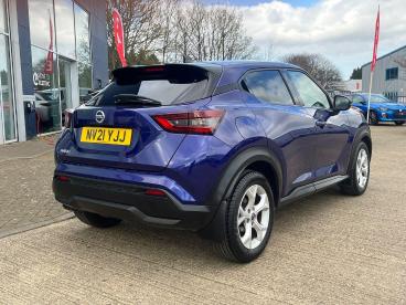 SPOTICAR Nissan Juke 1.0 Dig-t N-connecta Euro 6 (s/s) 5dr Used Car - Suv Petrol Blue - Kettering - 1200587438_5
