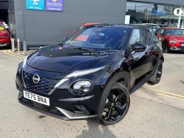 SPOTICAR Nissan Juke 1.6 Tekna Auto Euro 6 5dr Used Car - Suv Hybrid Black - Wakefield - 1200588894_2