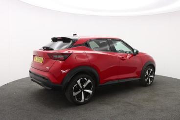 SPOTICAR Nissan Juke 1.0 Dig-t Tekna Euro 6 (s/s) 5dr Used Car - Suv Petrol Red - Truro - 1200590030_3