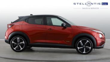 SPOTICAR Nissan Juke 1.6 Tekna+ Auto Euro 6 5dr Used Car - Suv Hybrid Red - Birmingham - 1200590273_4