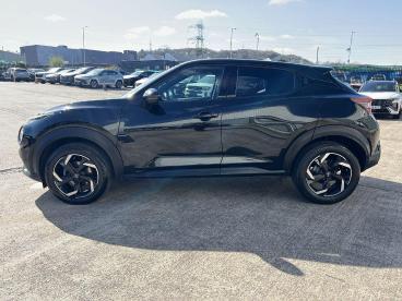 SPOTICAR Nissan Juke 1.0 Dig-t N-connecta Dct Auto Euro 6 (s/s) 5dr Used Car - Suv Petrol Black - Pontypridd - 1200592342_4