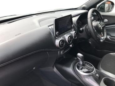 SPOTICAR Nissan Juke 1.0 Dig-t N-connecta Dct Auto Euro 6 (s/s) 5dr Used Car - Suv Petrol Black - Bangor - 1200592458_5