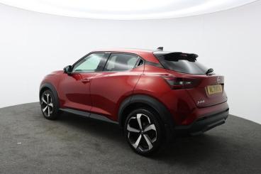 SPOTICAR Nissan Juke 1.0 Dig-t Tekna Euro 6 (s/s) 5dr Used Car - Suv Petrol Red - Truro - 1200592848_5