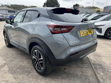 SPOTICAR Nissan Juke 1.6 N-connecta Auto Euro 6 5dr Used Car - Suv Hybrid Grey - Pontypridd - 1200594032_5