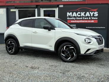 SPOTICAR Nissan Juke 1.6 N-connecta Auto Euro 6 5dr Used Car - Suv Hybrid White - Inverness - 1200598394_1
