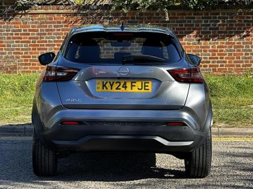 SPOTICAR Nissan Juke 1.0 Dig-t Tekna Dct Auto Euro 6 (s/s) 5dr Used Car - Suv Petrol Grey - Hemel Hempstead - 1200598638_4