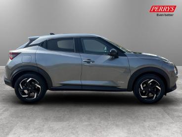SPOTICAR Nissan Juke 1.6 N-connecta Auto Euro 6 5dr Used Car - Suv Hybrid Grey - Sittingbourne - 1200600505_4