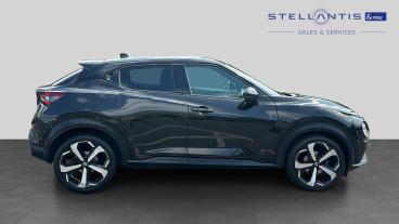 SPOTICAR Nissan Juke 1.0 Dig-t Tekna Euro 6 (s/s) 5dr Used Car - Suv Petrol Black - Chingford - 1200614213_2
