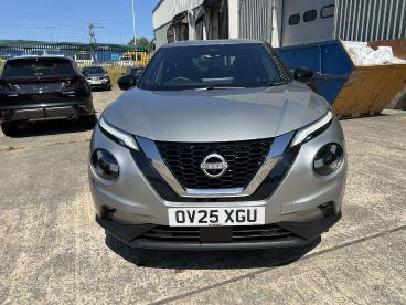 SPOTICAR Nissan Juke 1.0 Dig-t Tekna Euro 6 (s/s) 5dr Used Car - Suv Petrol Silver - Pontypridd - 1200614696_2