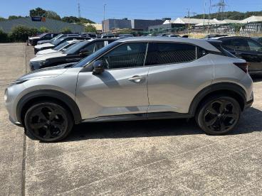 SPOTICAR Nissan Juke 1.0 Dig-t Tekna Euro 6 (s/s) 5dr Used Car - Suv Petrol Silver - Pontypridd - 1200614696_4
