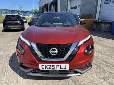 SPOTICAR Nissan Juke 1.0 Dig-t Tekna+ Dct Auto Euro 6 (s/s) 5dr Used Car - Suv Petrol Multicolour - Pontypridd - 1200616572_2
