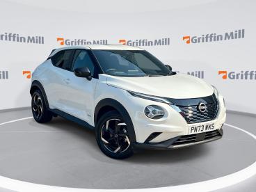 SPOTICAR Nissan Juke 1.6 N-connecta Auto Euro 6 5dr Used Car - Suv Hybrid White - Pontypridd - 1200619608_1