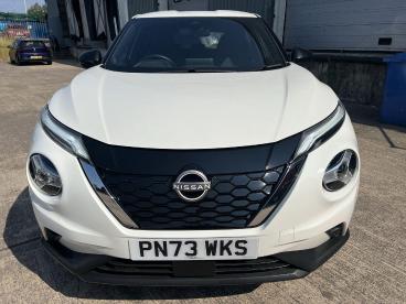 SPOTICAR Nissan Juke 1.6 N-connecta Auto Euro 6 5dr Used Car - Suv Hybrid White - Pontypridd - 1200619608_2