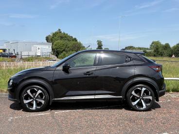 SPOTICAR Nissan Juke 1.0 Dig-t Tekna Dct Auto Euro 6 (s/s) 5dr Used Car - Suv Petrol Black - Portadown - 1200620656_3