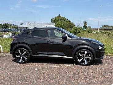 SPOTICAR Nissan Juke 1.0 Dig-t Tekna Dct Auto Euro 6 (s/s) 5dr Used Car - Suv Petrol Black - Portadown - 1200620656_4