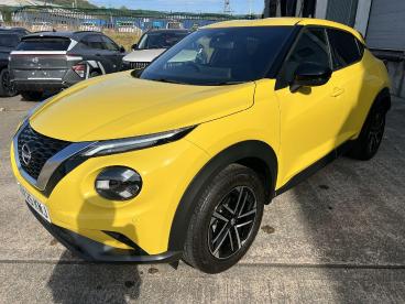 SPOTICAR Nissan Juke 1.0 Dig-t N-connecta Euro 6 (s/s) 5dr Used Car - Suv Petrol Yellow - Pontypridd - 1200621148_3