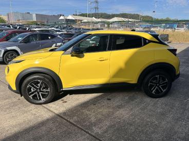 SPOTICAR Nissan Juke 1.0 Dig-t N-connecta Euro 6 (s/s) 5dr Used Car - Suv Petrol Yellow - Pontypridd - 1200621148_4