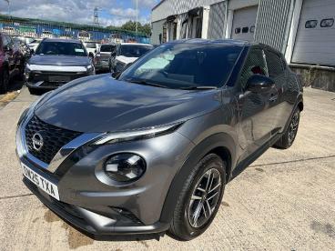 SPOTICAR Nissan Juke 1.0 Dig-t N-connecta Euro 6 (s/s) 5dr Used Car - Suv Petrol Silver - Pontypridd - 1200624738_3