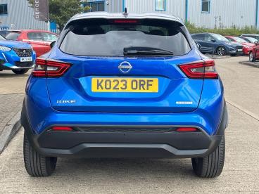SPOTICAR Nissan Juke 1.6 N-connecta Auto Euro 6 5dr Used Car - Suv Hybrid Blue - Kettering - 1200625735_4