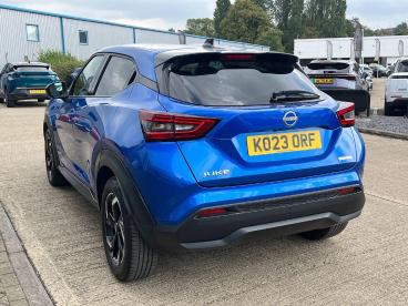 SPOTICAR Nissan Juke 1.6 N-connecta Auto Euro 6 5dr Used Car - Suv Hybrid Blue - Kettering - 1200625735_5