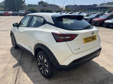 SPOTICAR Nissan Juke 1.0 Dig-t Acenta Euro 6 (s/s) 5dr Used Car - Suv Petrol White - Pontypridd - 1200625839_5
