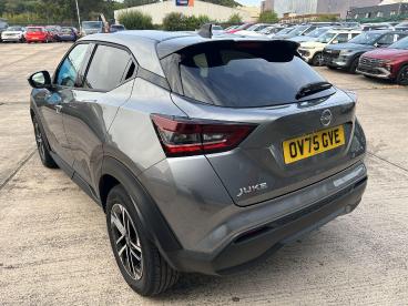 SPOTICAR Nissan Juke 1.0 Dig-t N-connecta Euro 6 (s/s) 5dr Used Car - Suv Petrol Grey - Pontypridd - 1200625840_5
