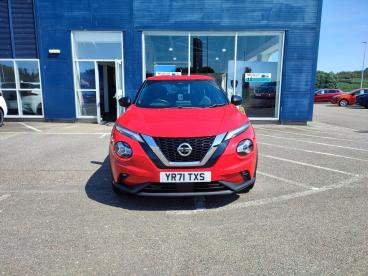 SPOTICAR Nissan Juke 1.0 Dig-t Tekna Euro 6 (s/s) 5dr Used Car - Suv Petrol Red - Moray - 1200629411_2
